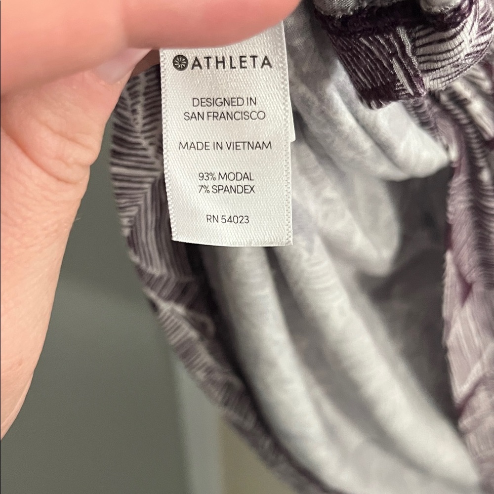Athleta Black and White Geometric Midi Dress - Picture 5 of 6